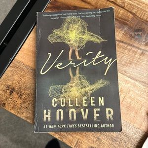 Verity by Colleen Hoover